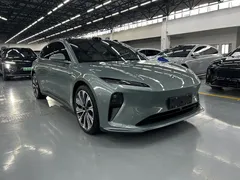 2023 Nio ET5T 75kWh Touring, зелёный — фото 3