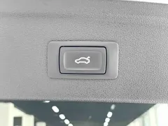 2023 Audi A3 Sportback 35 TFSI Luxury Sport, белый — фото 17