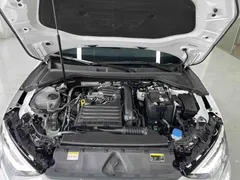 2023 Audi A3 Sportback 35 TFSI Luxury Sport, белый — фото 18
