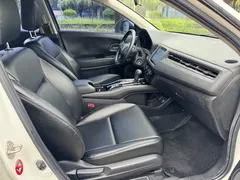 2020 Honda Vezel 1.5L CVT Elite, белый — фото 12