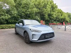 2022 Geely Wenjie M5 Extended Range 4WD Flagship, синий — фото 3