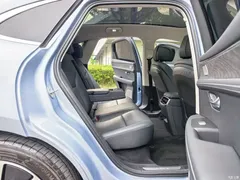 2022 Geely Wenjie M5 Extended Range 4WD Flagship, синий — фото 17