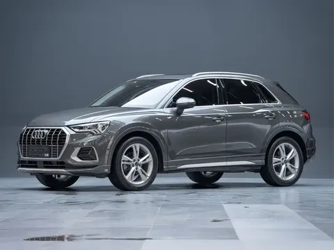 2022 Audi Q3 35 TFSI Fashion