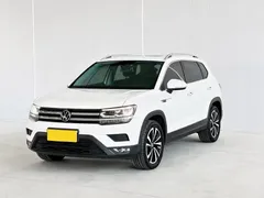 2022 Volkswagen Tharu 280TSI 2WD Luxury, белый — фото 1