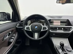 2022 BMW 3 Series 330Li xDrive M Sports Night Package, чёрный — фото 9