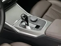 2022 BMW 3 Series 330Li xDrive M Sports Night Package, чёрный — фото 12