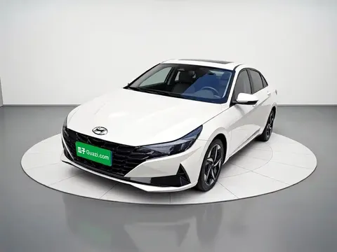 2022 Hyundai Elantra 1.5L CVT LUX Premium