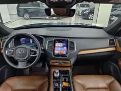2023 Volvo XC90 B5 Luxury 5-seat, чёрный — фото 10