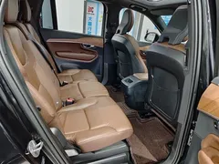 2023 Volvo XC90 B5 Luxury 5-seat, чёрный — фото 11