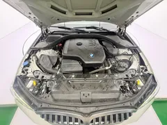 2023 BMW 3 Series 320Li M Sport Package, белый — фото 8