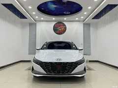2022 Hyundai Elantra 1.5L CVT LUX Premium, белый — фото 2
