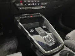 2022 Audi A3L Limousine 35 TFSI, белый — фото 11
