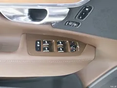 2023 Volvo S90 B5 Zhiyi Luxury — фото 12