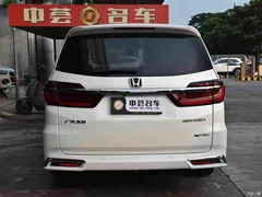 2022 Honda Odyssey 2.0L e:HEV Rui·Lingxiang, белый — фото 17