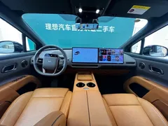 2025 Li Auto i8 Standard — фото 7