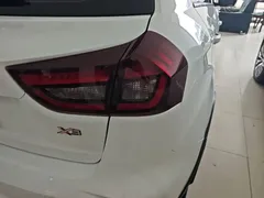 2021 Geely Vision X3 1.5L CVT, белый — фото 8