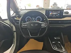 2021 Geely Vision X3 1.5L CVT, белый — фото 11