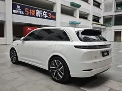 2024 Li Auto L7 Ultra, белый — фото 12