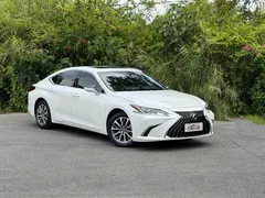 2022 Lexus ES 200, белый — фото 3