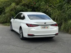 2022 Lexus ES 200, белый — фото 6