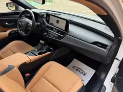 2022 Lexus ES 200, белый — фото 18