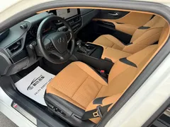 2022 Lexus ES 200, белый — фото 22