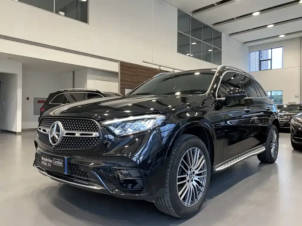 2023 Mercedes-Benz GLC 300 L 4MATIC 7