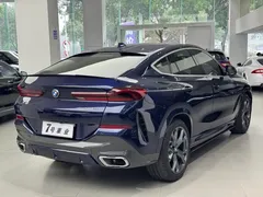 2021 BMW X6 xDrive40i M, синий — фото 6