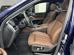 2021 BMW X6 xDrive40i M, синий — фото 9