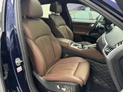 2021 BMW X6 xDrive40i M, синий — фото 13