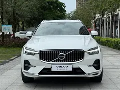 2023 Volvo XC60 4WD Luxury, белый — фото 2