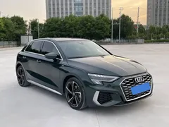 2022 Audi A3 Sportback 35 TFSI, зелёный — фото 3
