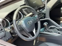 2021 Toyota Camry 2.0G Luxury, чёрный — фото 9