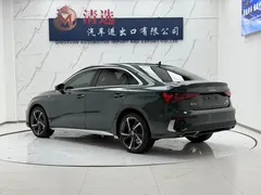 2022 Audi A3L Limousine 35 TFSI Fashion Sport, зелёный — фото 4