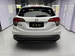 2022 Honda Vezel 1.5L CVT Pioneer, белый — фото 3