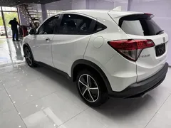 2022 Honda Vezel 1.5L CVT Pioneer, белый — фото 5
