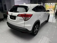 2022 Honda Vezel 1.5L CVT Pioneer, белый — фото 6