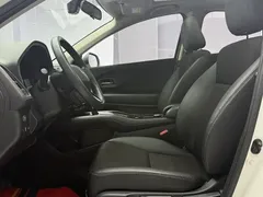 2022 Honda Vezel 1.5L CVT Pioneer, белый — фото 9
