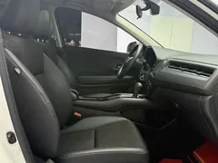 2022 Honda Vezel 1.5L CVT Pioneer, белый — фото 17