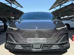2022 Changan UNI-V 1.5T Sport — фото 2