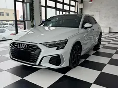 2022 Audi A3 Sportback 35 TFSI Fashion Sport, белый — фото 1