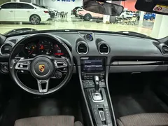 2019 Porsche 718 Boxster T 2.0T, чёрный — фото 9