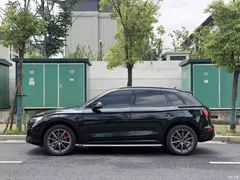 2022 Audi Q5L 45T Zhenselect dynamic model — фото 2