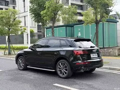 2022 Audi Q5L 45T Zhenselect dynamic model — фото 4