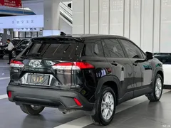 2023 Toyota Corolla Cross 2.0L Elite — фото 5