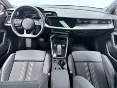 2022 Audi A3L Limousine 35 TFSI Fashion Sport, зелёный — фото 8