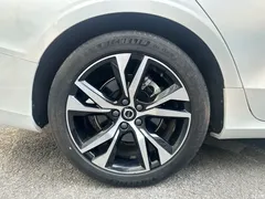 2024 Volvo S60 B5 Zhiya Sport, белый — фото 23