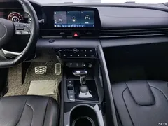 2021 Hyundai Elantra 240TGDi DCT LUX Premium — фото 13
