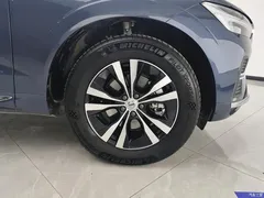 2024 Volvo XC60 B5 4WD Zhiyi Luxury, синий — фото 6