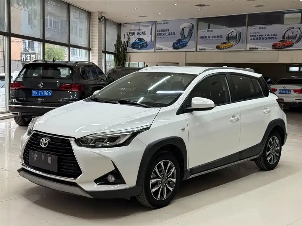 2022 Toyota Yaris L Zhixuan X 1.5L CVT Luxury Plus